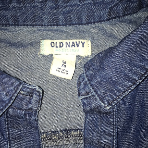 Top - Picture 2 of 3